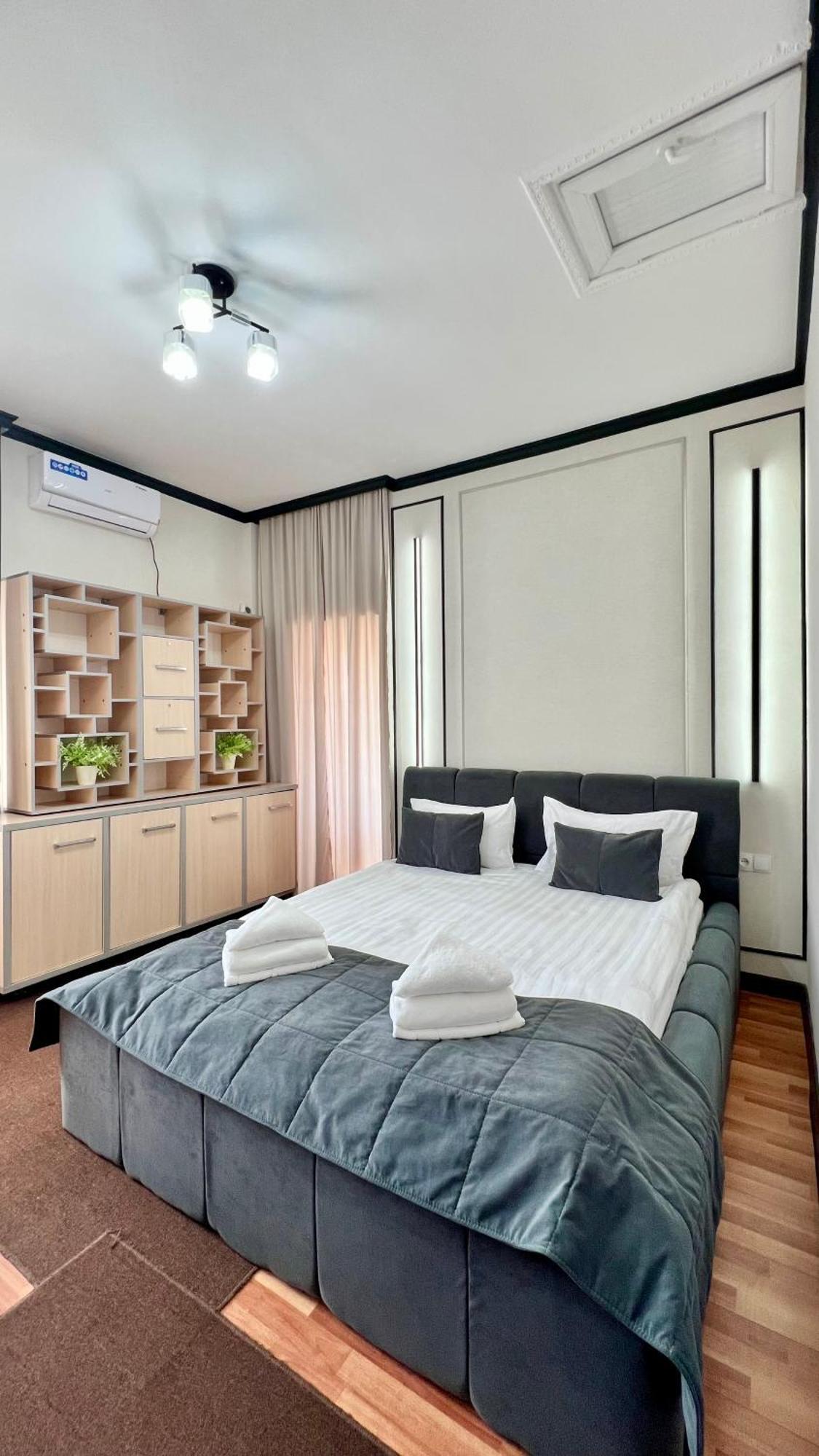 Caravan Hotel Karakol Extérieur photo